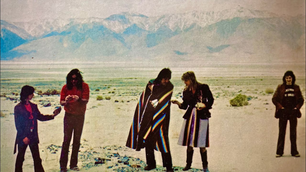 Wings “Medicine Jar” 1975 \ vinyl - YouTube