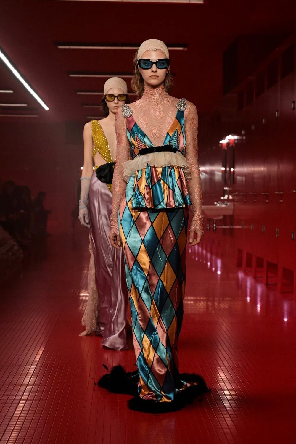 estilismo de Valentino temporada otoñoinvierno 20252026