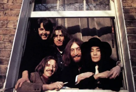 PAUL MCCARTNEY LE DECÍA A YOKO QUE SE RETIRARA A UN SEGUNDO PLANO Y LENNON SE ENFADABA