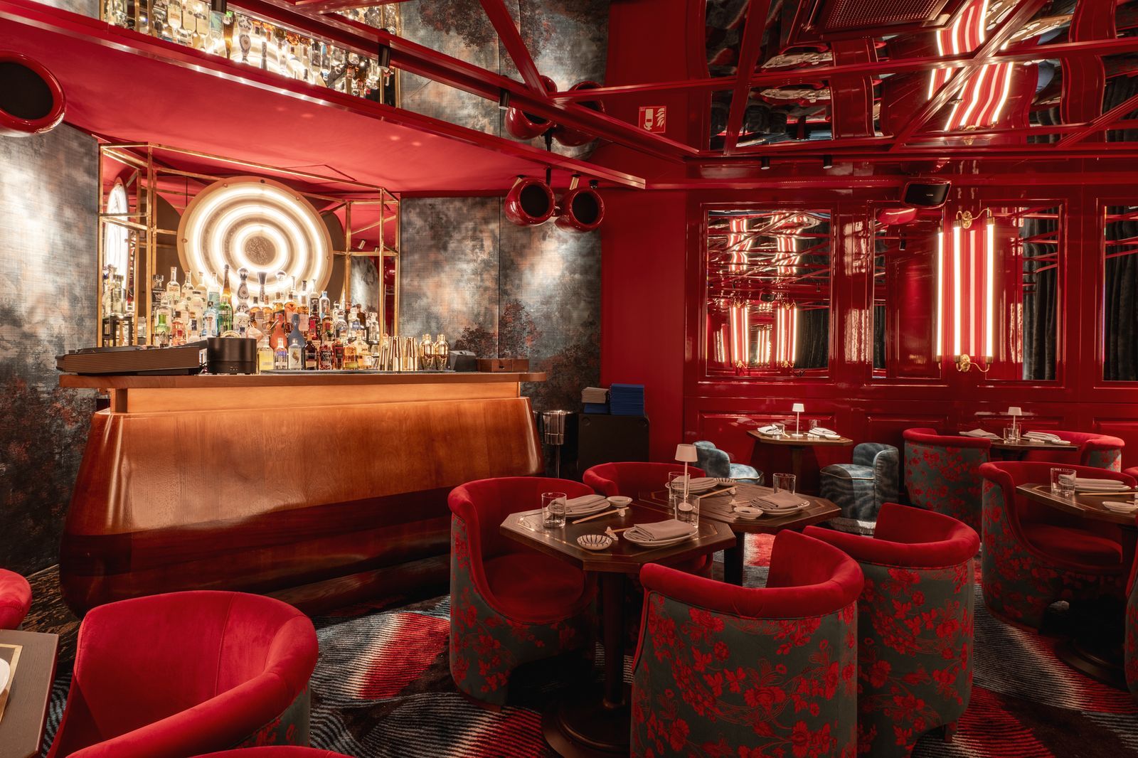 Bares y restaurantes para ir con amigas en Madrid 7 locales donde comer beber y hablar sin parar