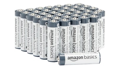 kit de supervivencia amazon: set de pilas alcalinas AA