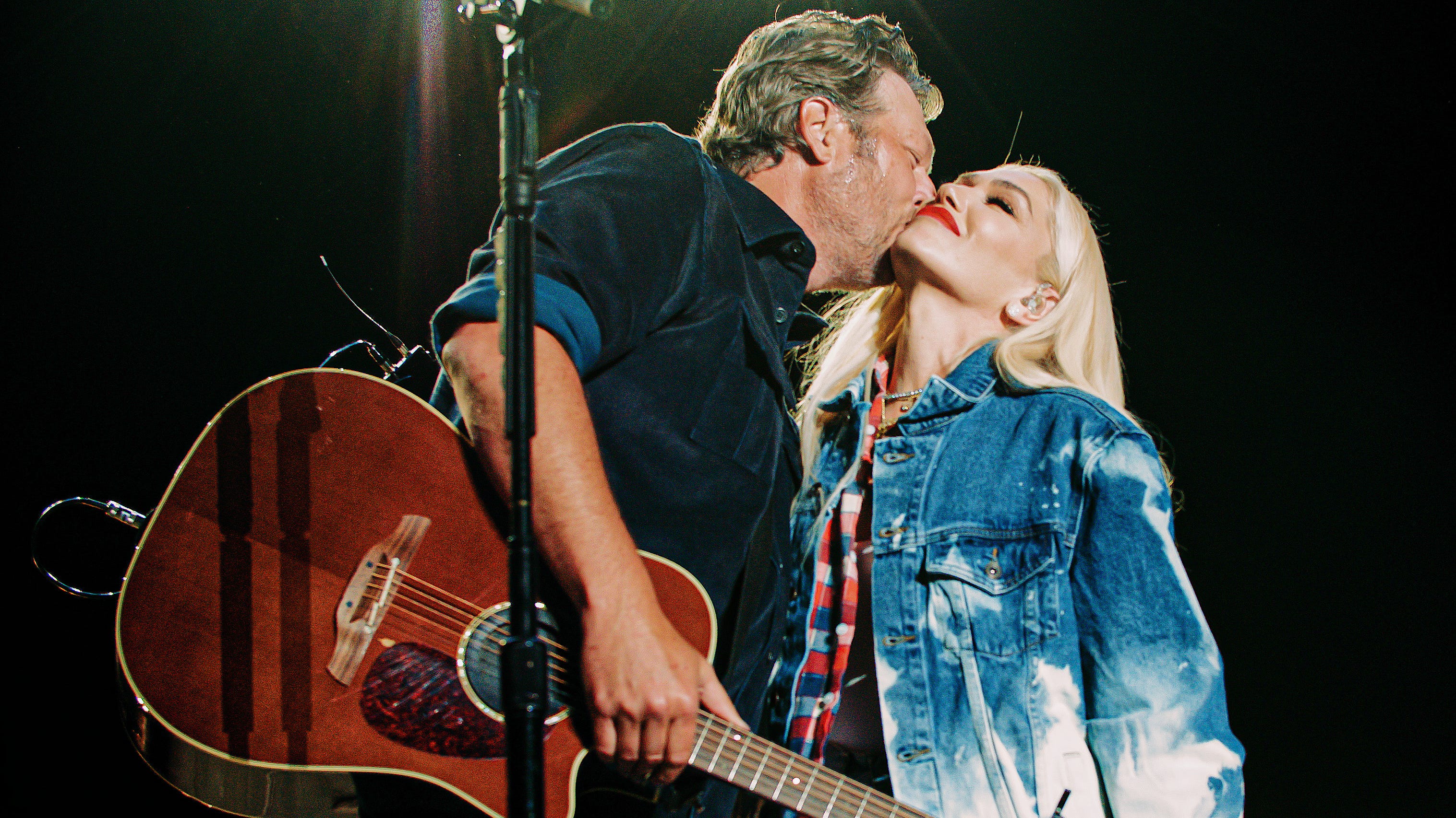 Blake Shelton, Gwen Stefani to kick off Phoenix Open 2025