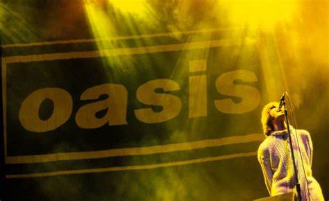 25 anni dai più grandi concerti degli Oasis | Radio Deejay