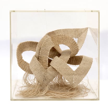 Maqueta para la obra 'Ondulaciones', (1976) de Aurèlia Muñoz, que se verá en Arco en el 'stand' de José de la Mano.