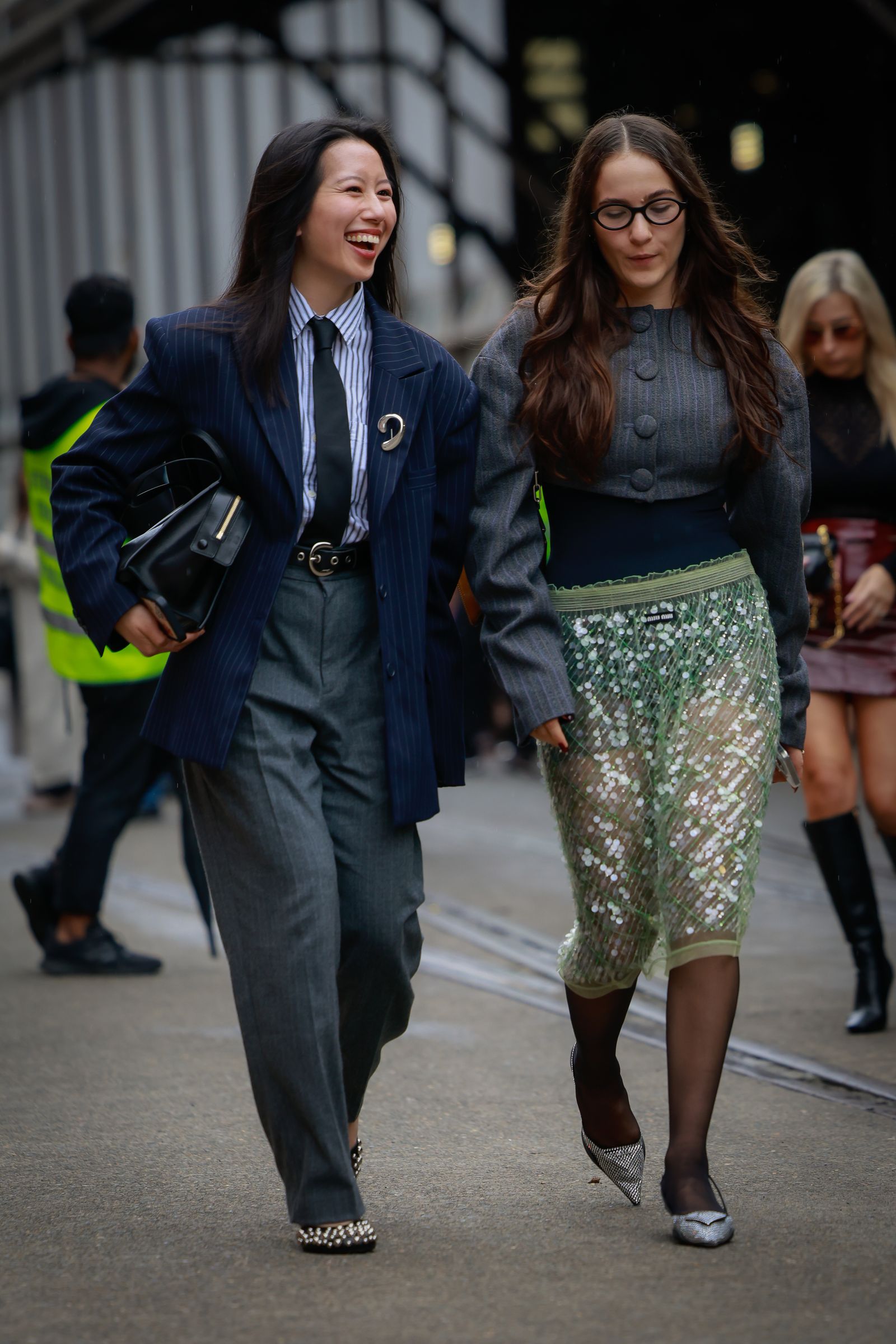 Tendencia para primaveraverano 2025 corbata y chaqueta