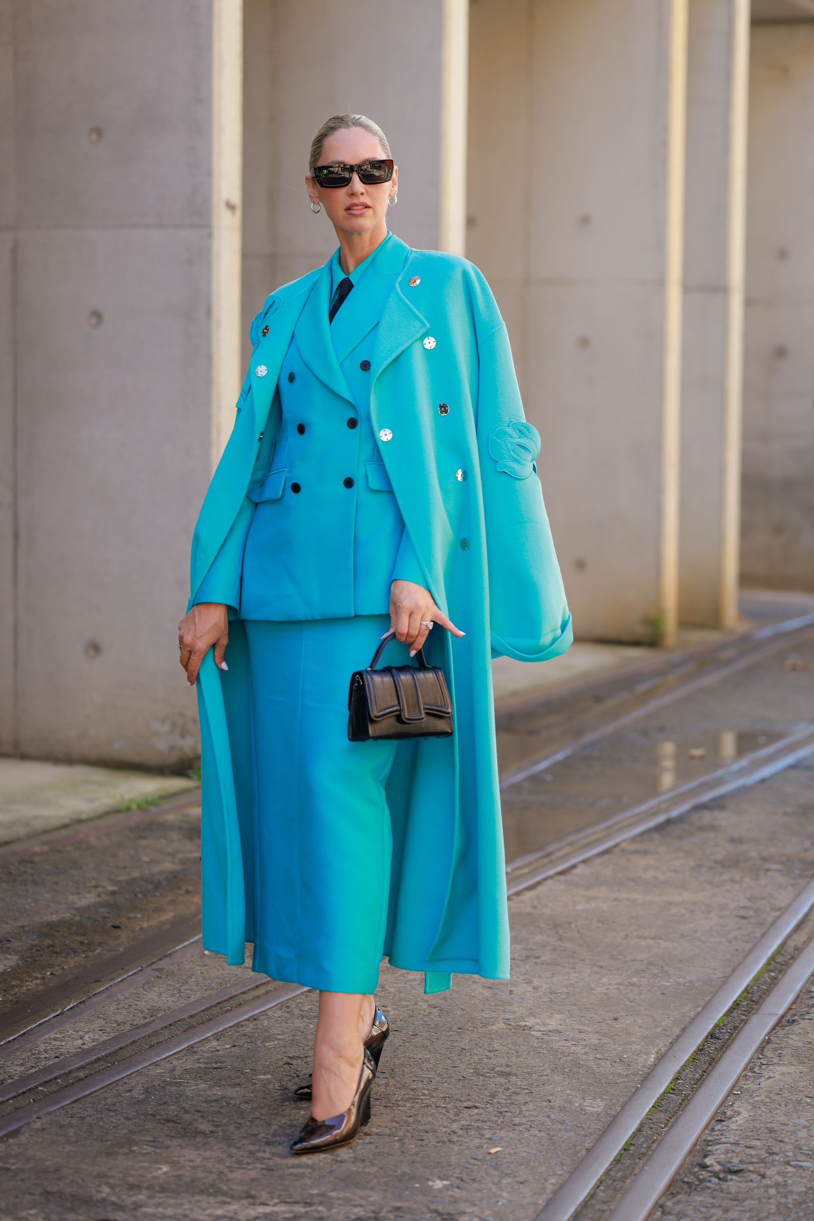 Tendencia primaveraverano de corbata y chaqueta