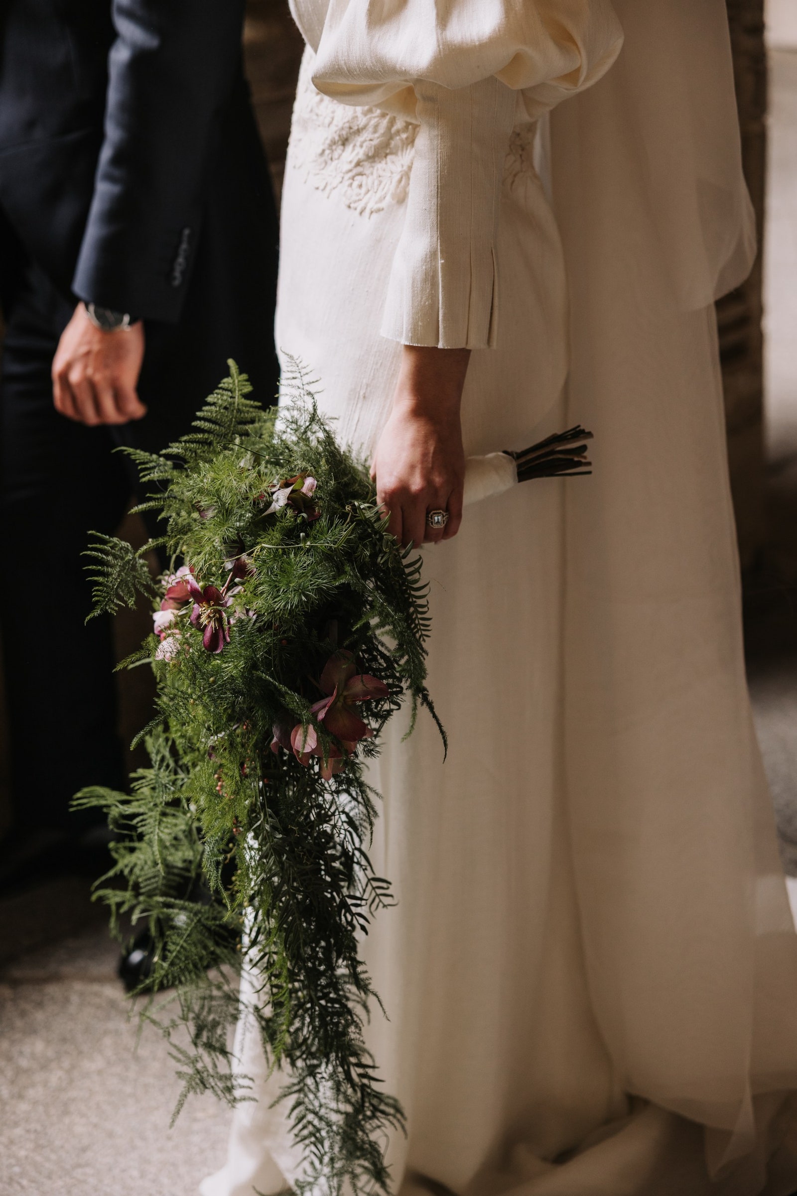 La boda en Toledo de Mónica y Jos Carlos ramo de esparraguera
