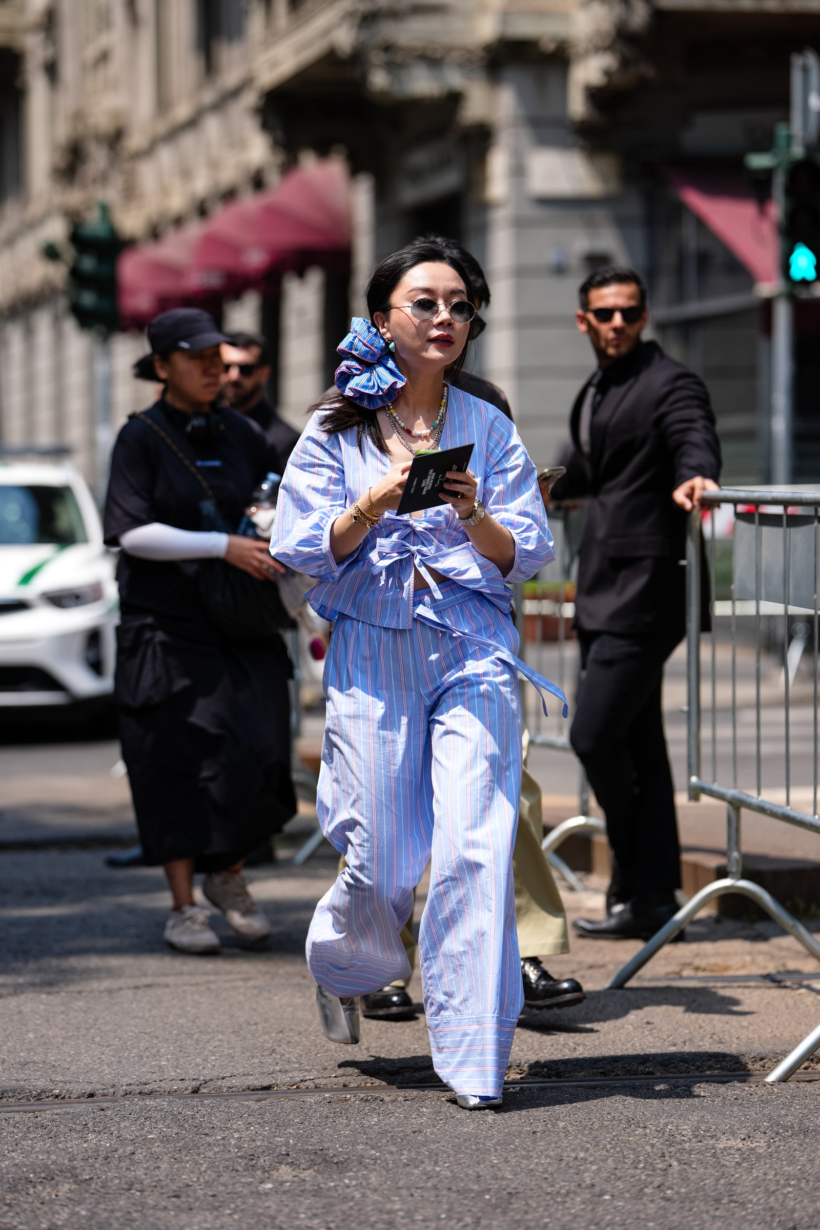 Tendencia azul hielo street style