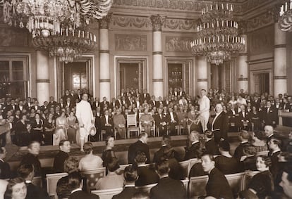 Histórica lucha entre Giuseppe Mangiarotti y Lucien Gaudin, el 8 de abril de 1933, en el Palazzo Spinola de Milan. 