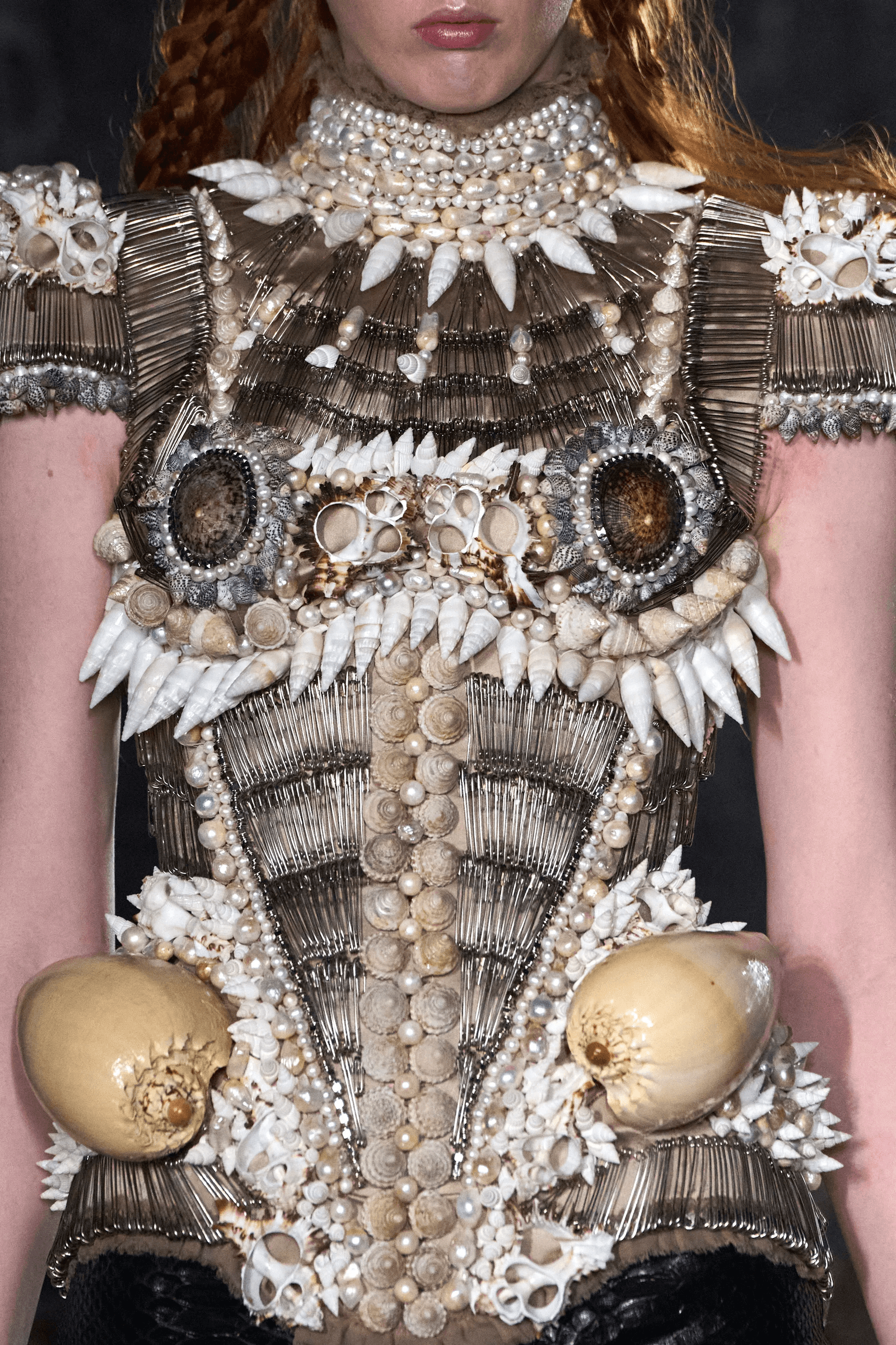 Dilara Findikoglu Venus from chaos
