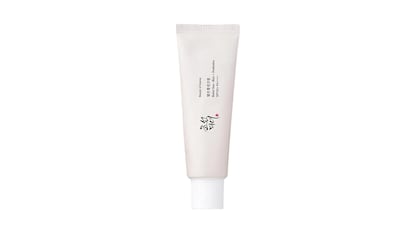 Este protector solar de Beauty of Joseon tiene SPF 50 y acaba con las arrugas.