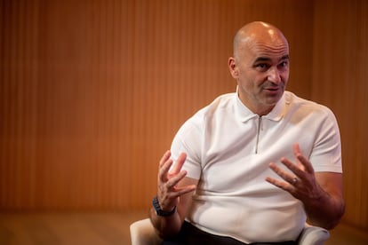 El seleccionador de Portugal, Roberto Martínez,  fotografiado el miércoles en la ciudad del fútbol en Oeiras.
