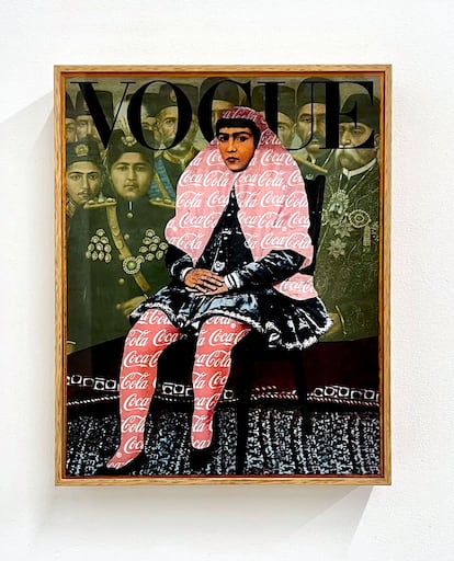 La obra 'VOGUE VI', 2019, de la artista iraní Rabee Baghshani, expuesta en la galería Al-Tiba 9.
