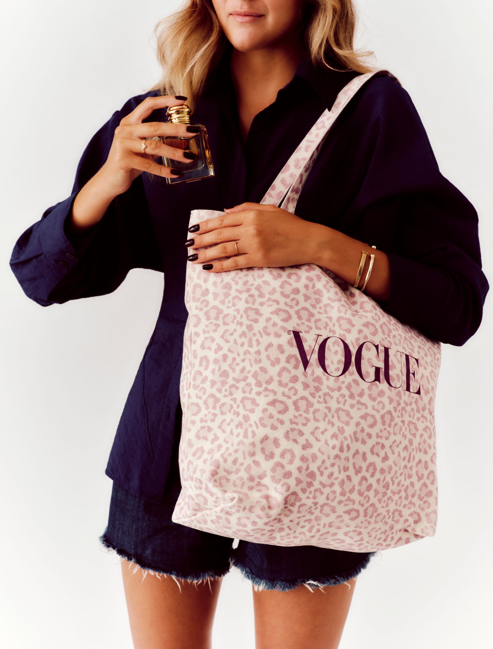 Bolso de Vogue el ‘tote bag que necesitas este verano es este