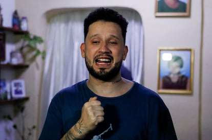 Arturo Suárez tras su regreso a casa, en Venezuela.