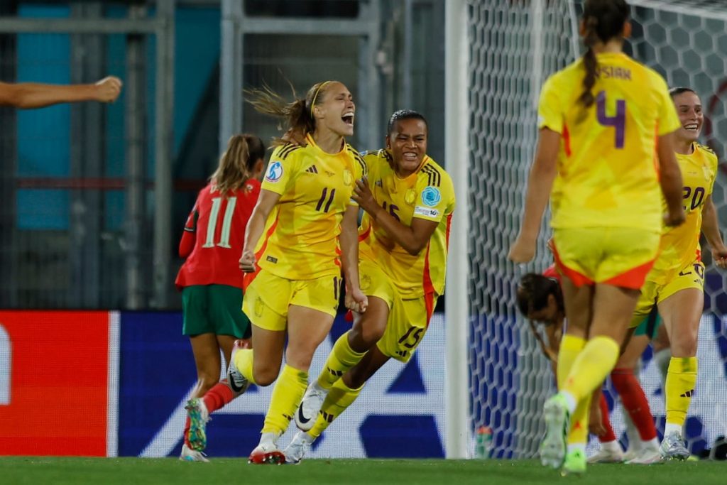 La belga Janice Cayman celebra tras marcar el 1-2 final ante Portugal.