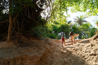 Una niña en un pueblo rural del estado de Maranhão, en noviembre de 2023