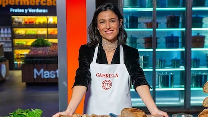Gabriela en las cocinas de MasterChef.