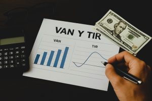 Héctor Andrés Obregón Pérez - VAN y TIR ¡Claves para evaluar inversiones con precisión! - FOTO