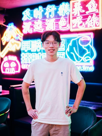 Wukun Xu. Chef y empresario (Sevilla, 26 años) Se instaló en Usera hace cuatro años. Es uno de los grandes dinamizadores del barrio desde su restaurante, Bammbao.