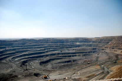 La mina de Bayan Obo, en la provincia de Mongolia Interior, es el mayor depósito de tierras raras del mundo. Imagen de 2023.