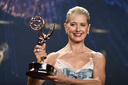 Katherine LaNasa, ganadora del premio a mejor actriz de reparto en serie dramática por "The Pitt"