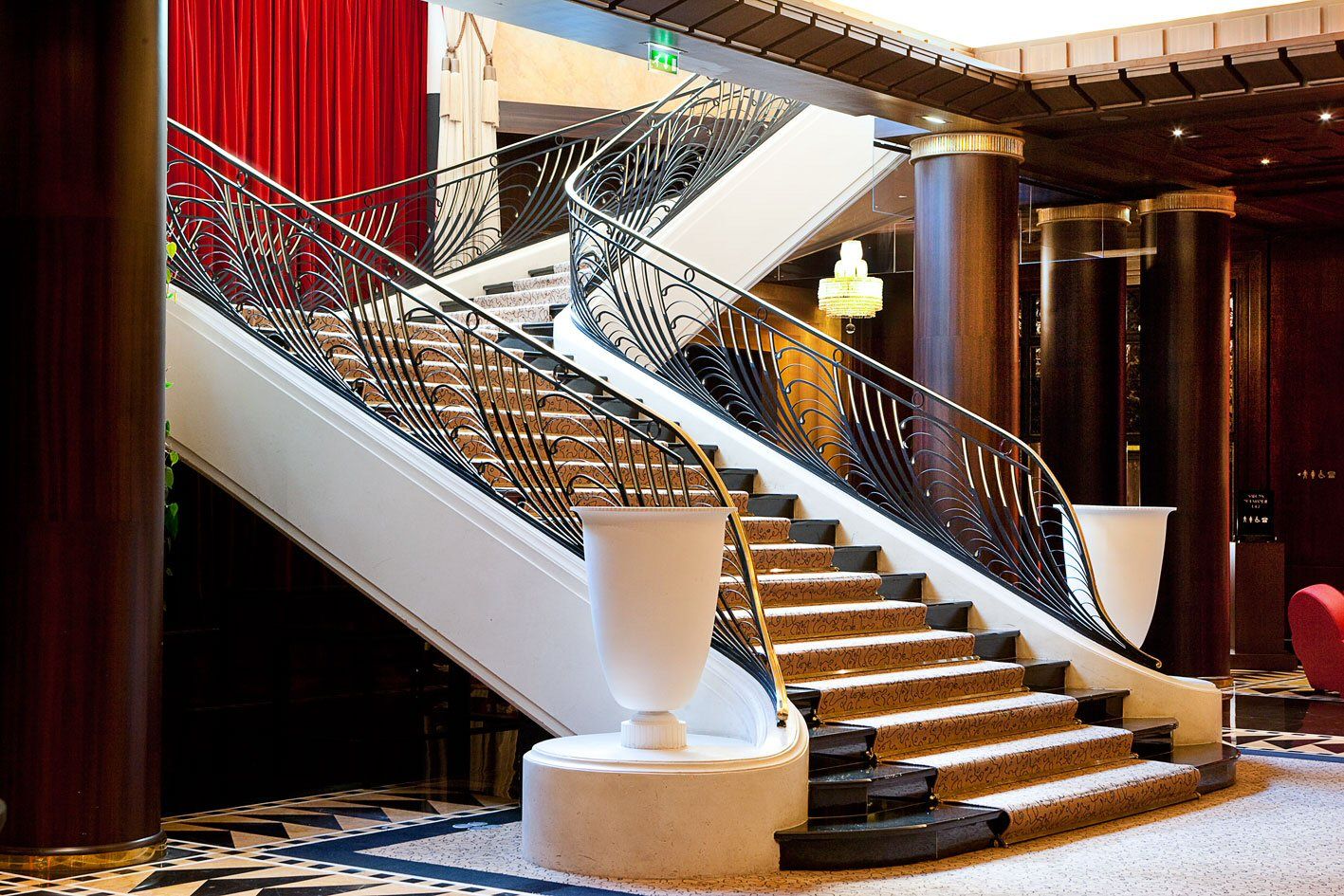 Hôtel du Collectionneur el transatlntico de los años 30 anclado en el corazón de uno de los barrios ms exclusivos de París