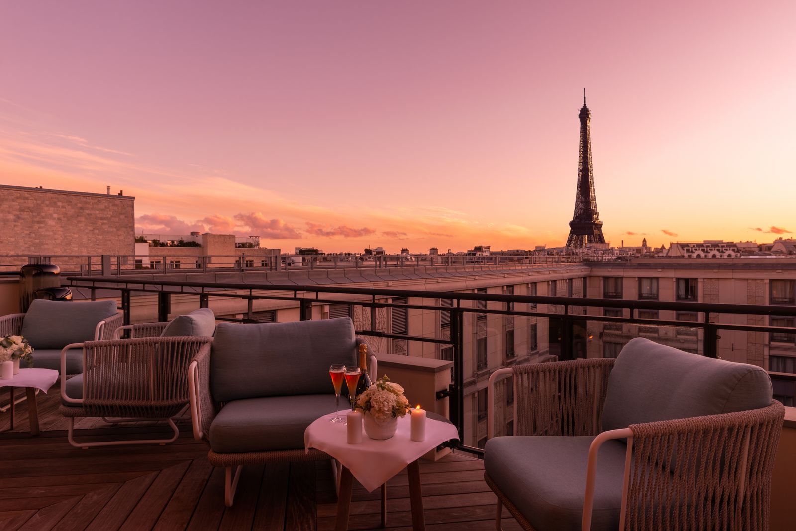 Hôtel du Collectionneur el transatlntico de los años 30 anclado en el corazón de uno de los barrios ms exclusivos de París