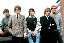 El grupo inglés que un año vendía más discos en USA que los Beatles