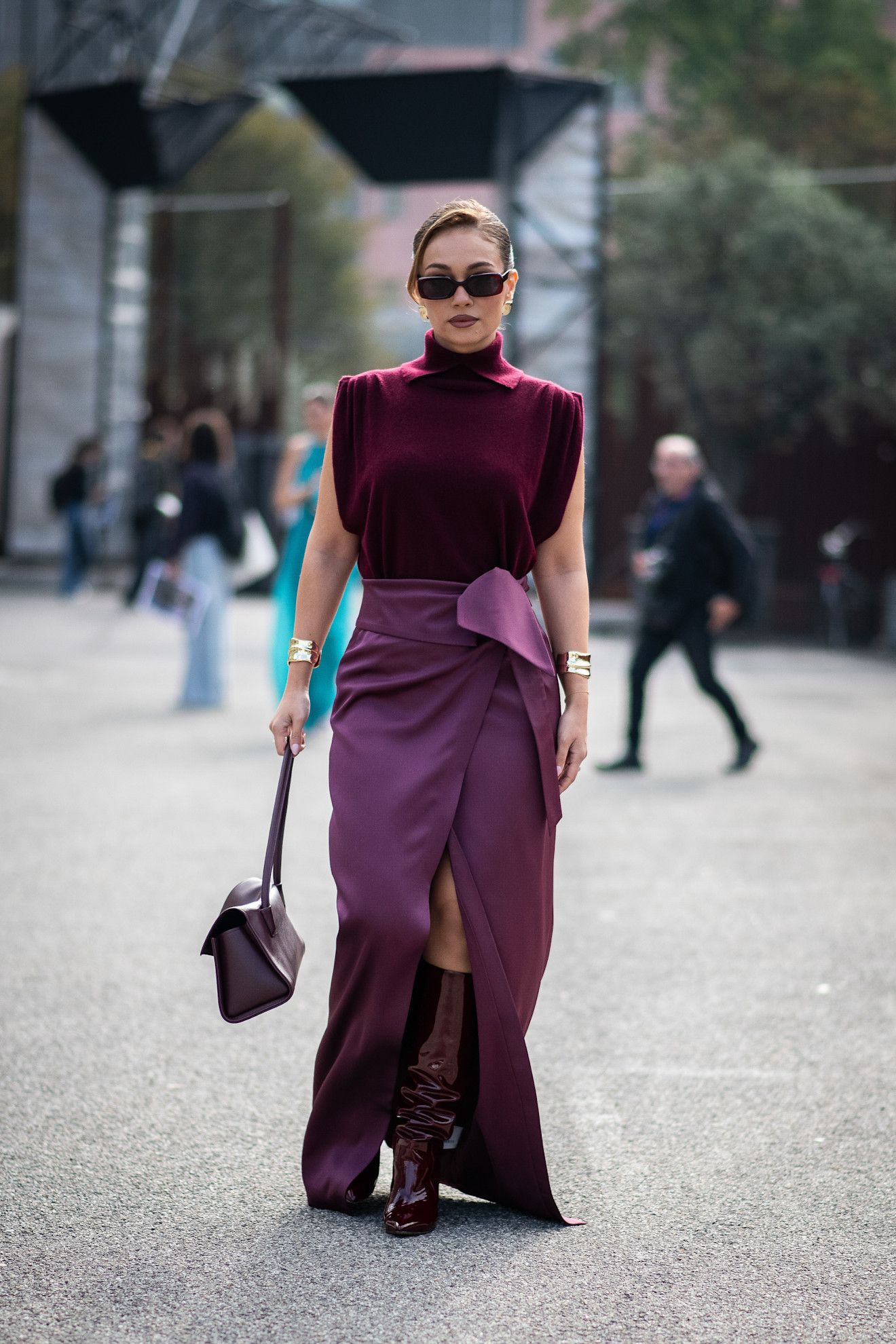 botas burdeos una tendencia de otoñoinvierno 202526