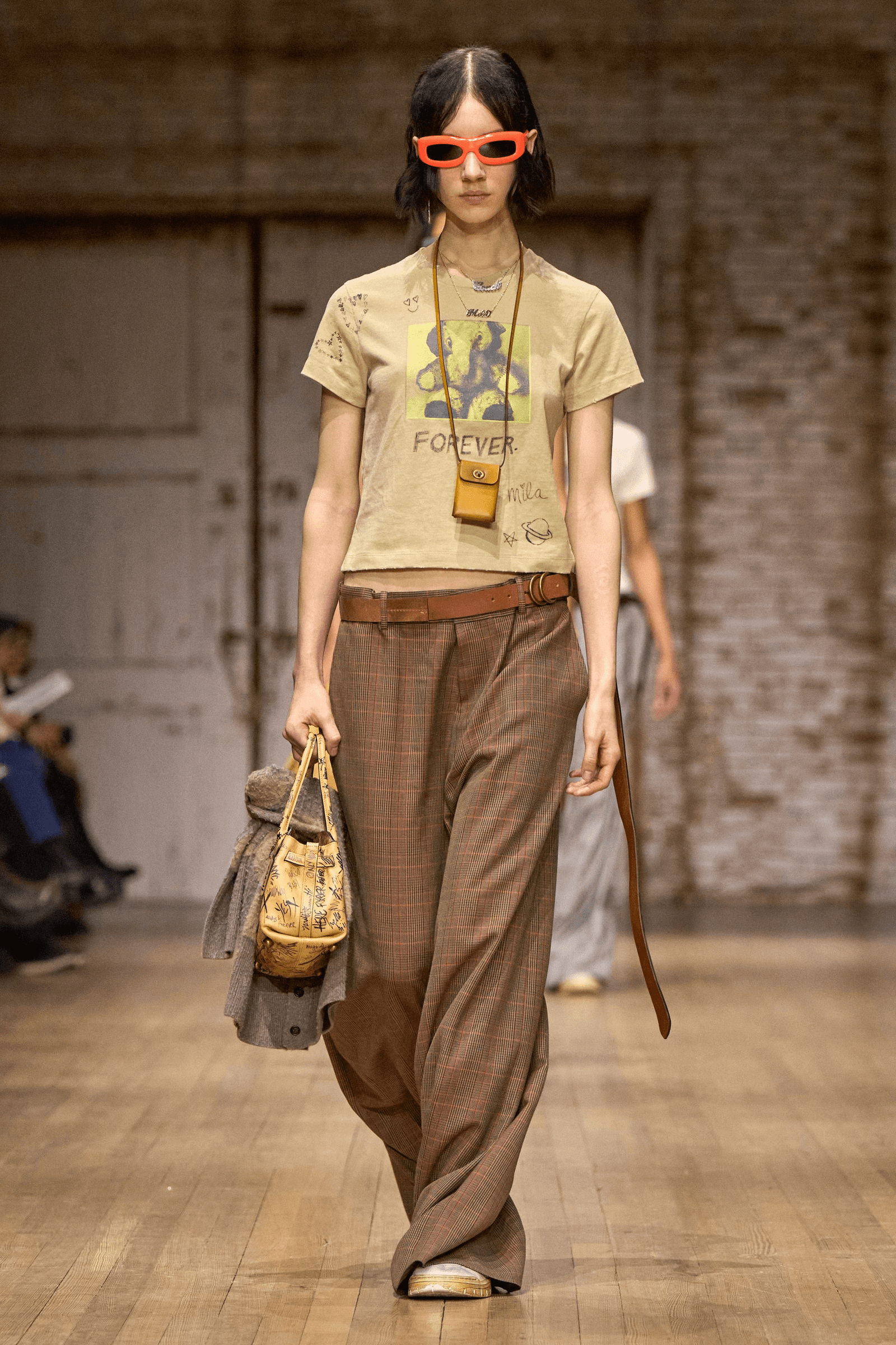 pantaloni larghi sartoriali