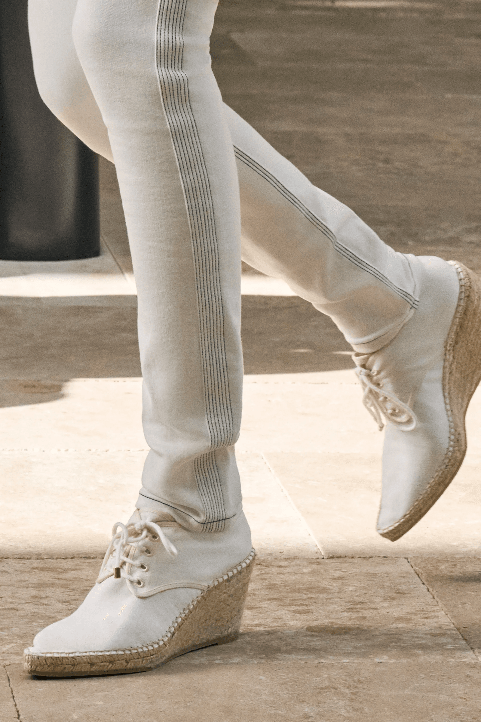 zapatos abotinados de cordones en Celine primaveraverano 2026.