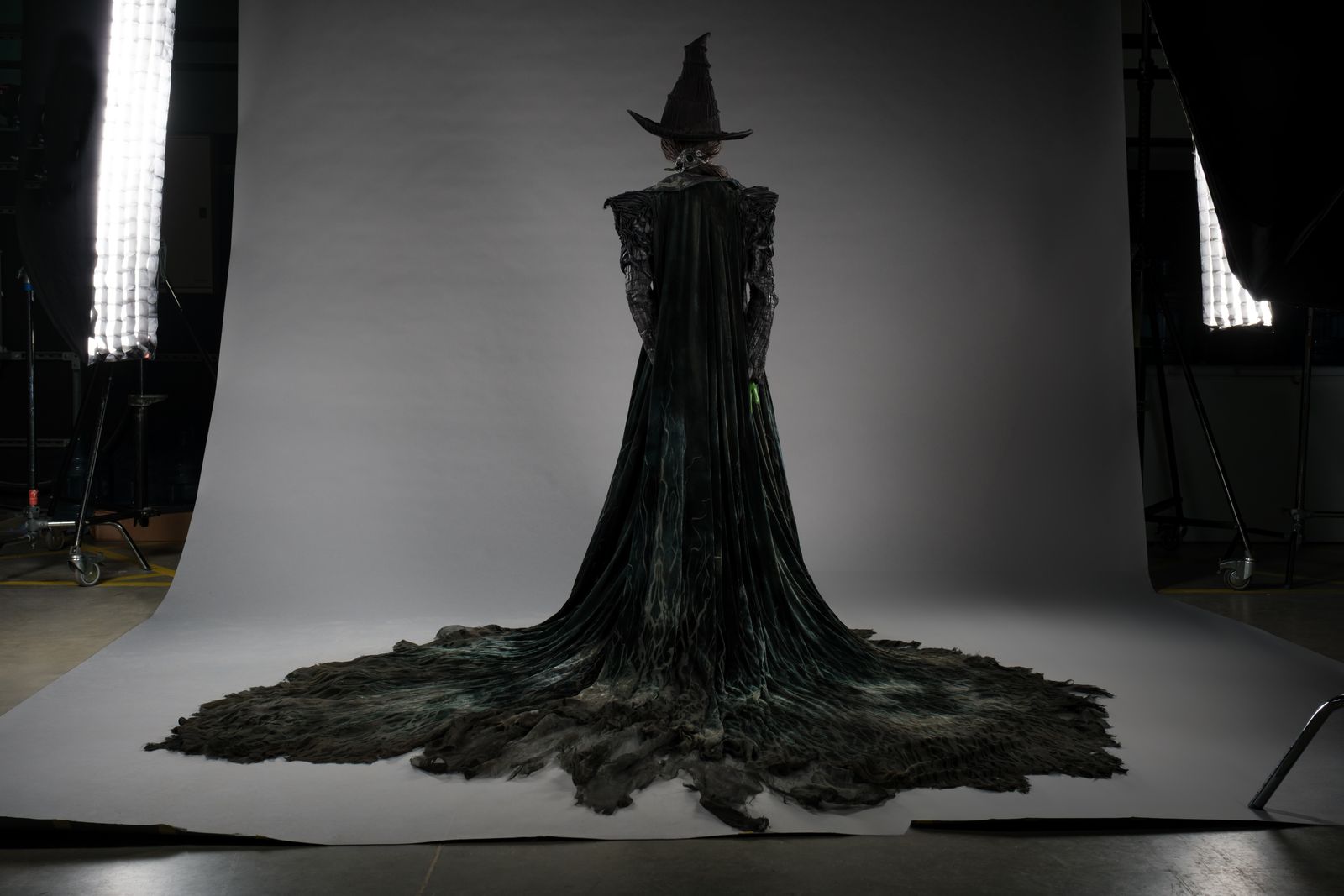 Capa y sombrero de Elphaba