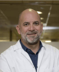 Foto del Dr. Jorge Solano, jefe de la unidad de Cirugía Laparoscópica Avanzada del Hospital Universitario Quirónsalud Zaragoza
