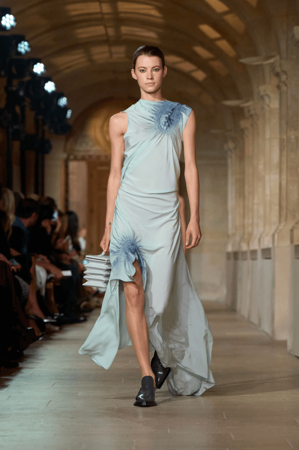 Victoria Beckham Spring 2026 ReadytoWear  Isidore Montag  Gorunway.com