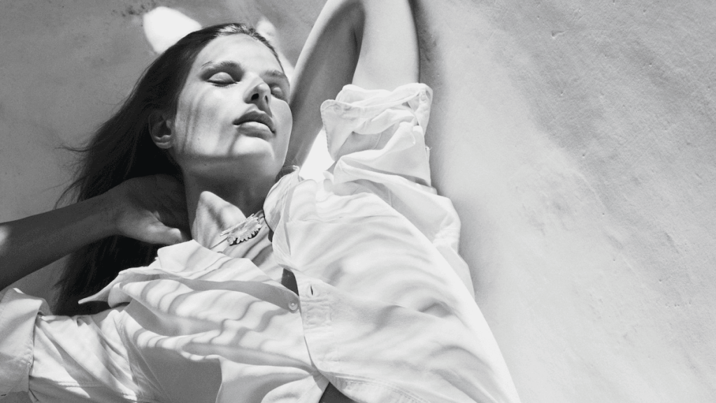 Masaje facial: el lujo emocional que libera las huellas del estrés en la piel