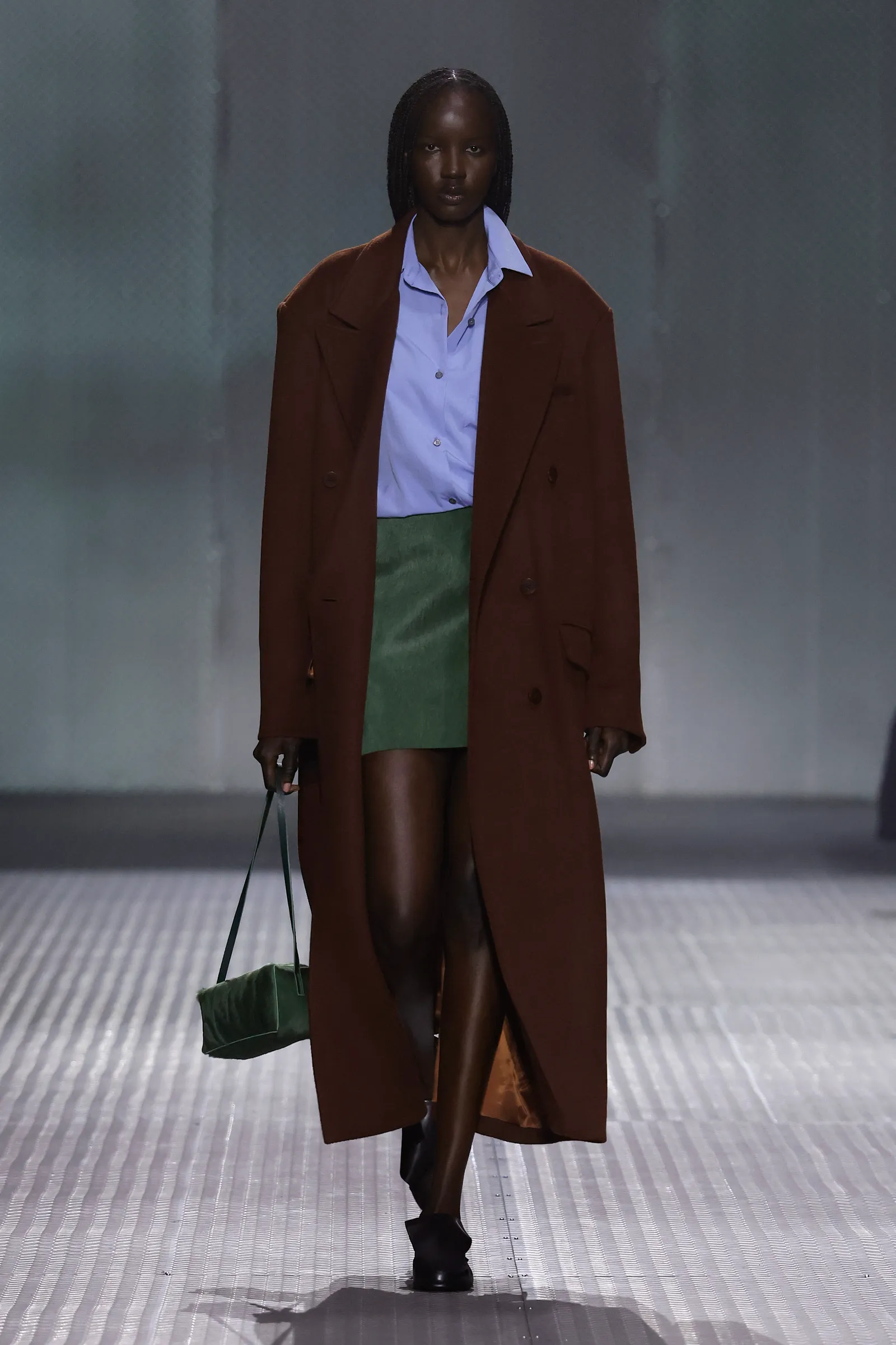 Adolfo Domínguez pone el broche a la primera jornada de la 080 Barcelona “Se trata de ir hacia el pasado para evaluar el...