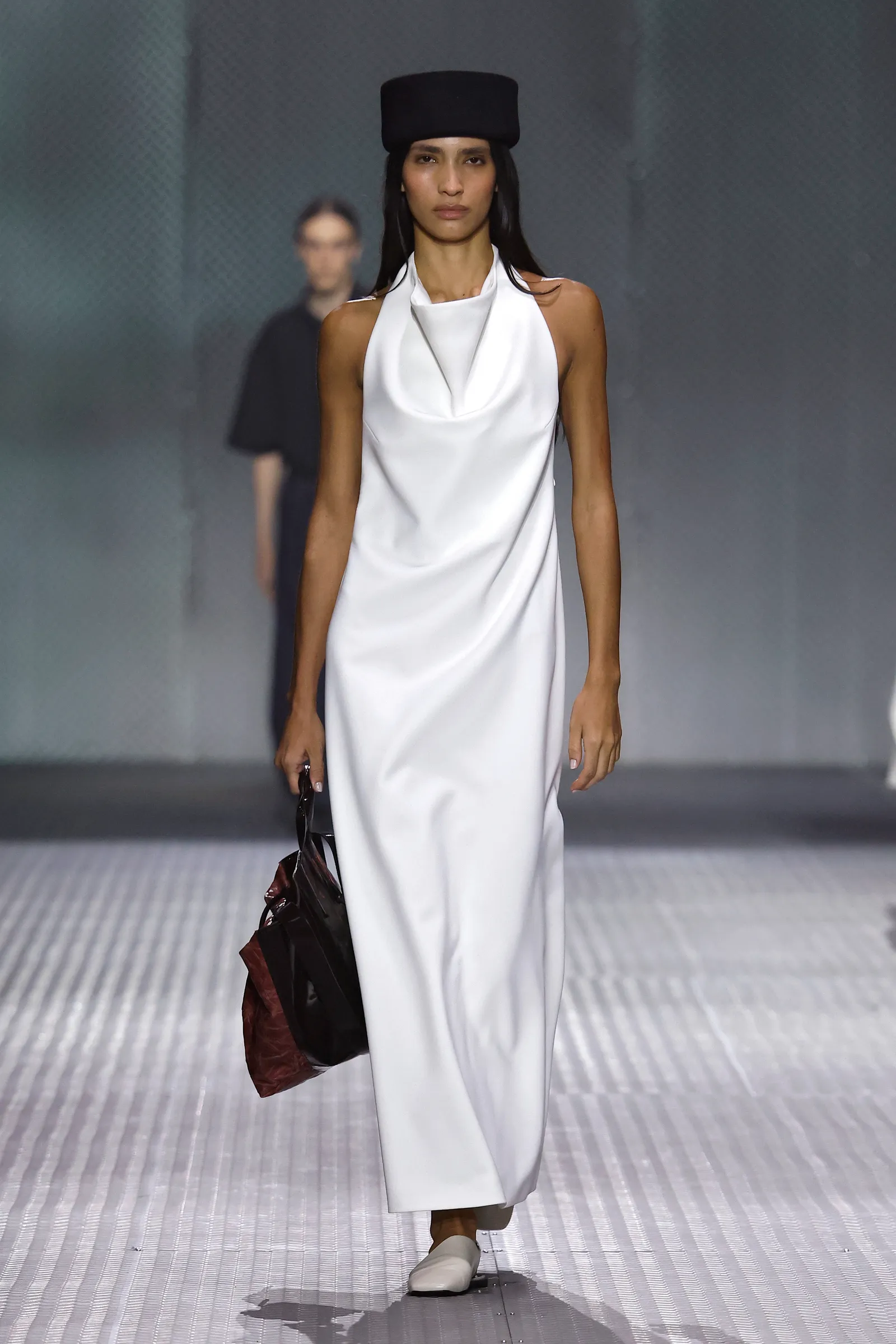 Adolfo Domínguez pone el broche a la primera jornada de la 080 Barcelona “Se trata de ir hacia el pasado para evaluar el...