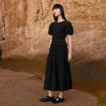 Cecilie Bahnsen y Uniqlo se alían en una nueva colaboración de LifeWear