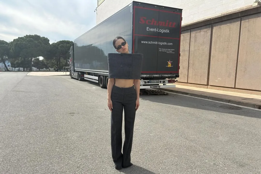 De desfilar en 080 Barcelona a vestir a Rosalía hablamos con DOBLAS “Seguimos un poco en shock”