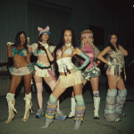 KATSEYE sirven rave y melodía contra el mundo en ‘PINKY UP’ – jenesaispop.com