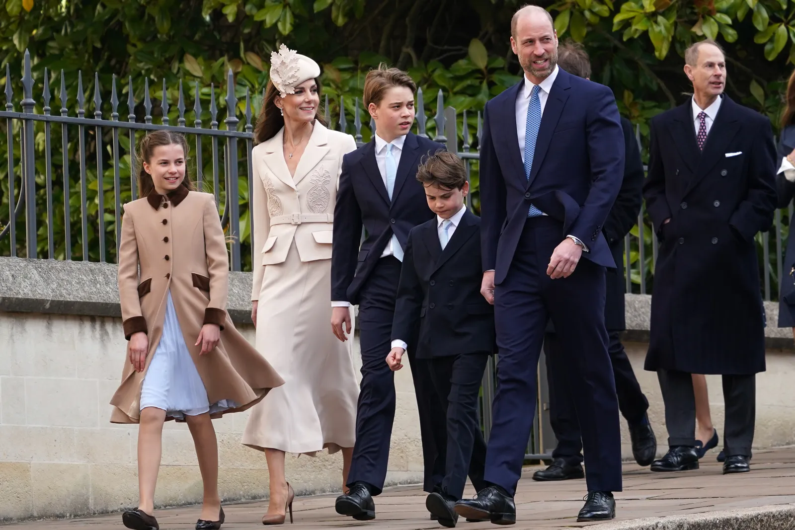 La familia real britnica  Misa de Pascua 2026