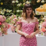Leighton Meester, actriz: “Al elegir una fragancia, busco algo con un toque terroso. Me encanta Eternal Aura porque combina ese matiz con notas florales y estimulantes”
