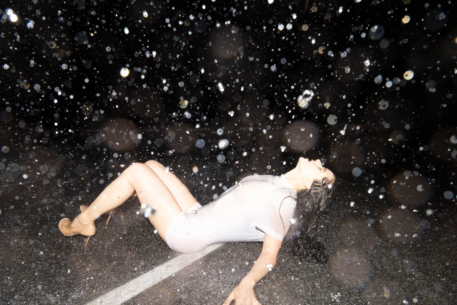 Rosalía retratada por Noah Dillion