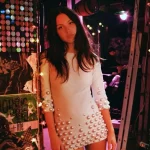 Olivia Rodrigo toma prestado uno de los vestidos más famosos de Jane Birkin