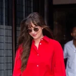 5 zapatos planos que quedan elegantes con vaqueros para el verano 2026
