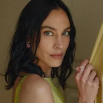 El look de Dior que ha lucido Alexa Chung en la Met Gala 2026 es uno de los más atrevidos de su trayectoria