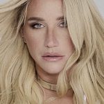 Kesha estrena el videoclip del single ‘ORIGAMI!’