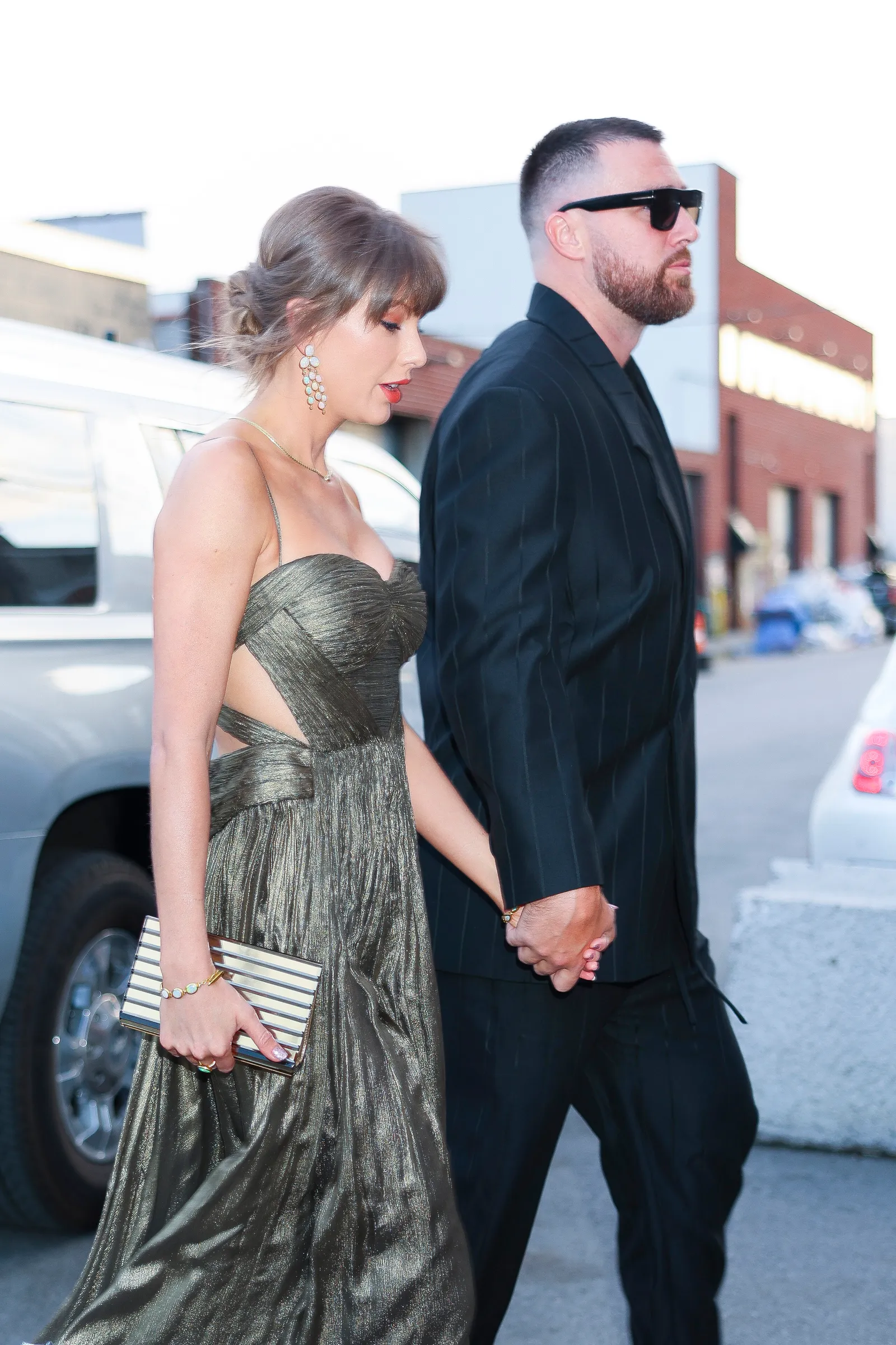 NEW YORK NEW YORK MAY 16 Taylor Swift and Travis Kelce out in Brooklyn on May 16 2026 in New York City.