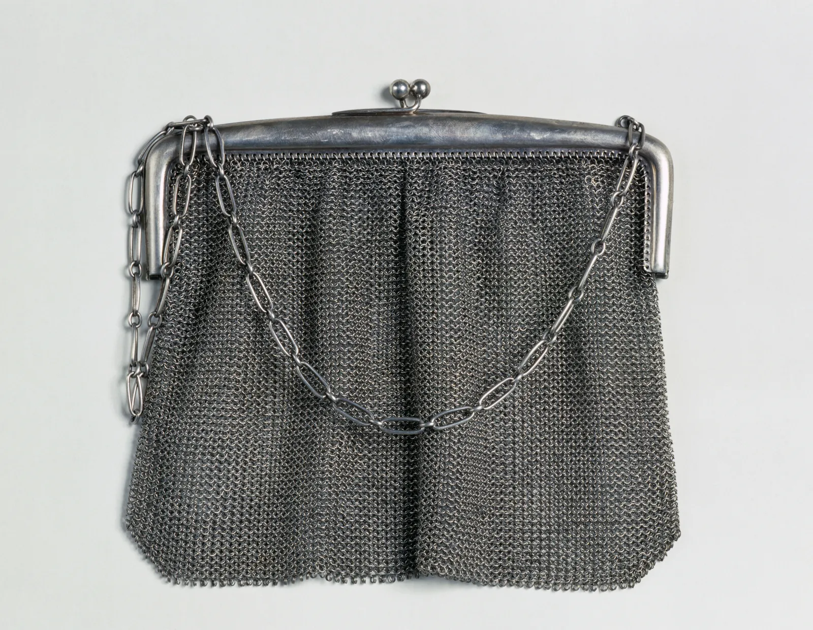 Bolso de malla metlica de finales de s. XIX.